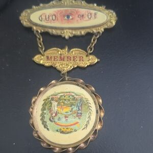Vintage U.O.O.F. Member Badge